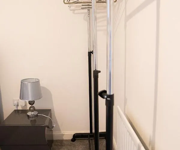 Stunning Two-bedroom At A3ree, Free Parking, Near Cribbs Causeway Mall Apartamento *