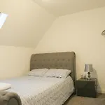 Διαμέρισμα Stunning Two-bedroom At A3ree, Free Parking, Near Cribbs Causeway Mall