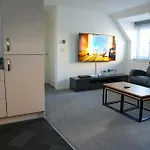 Stunning Two-bedroom At A3ree, Free Parking, Near Cribbs Causeway Mall Διαμέρισμα
