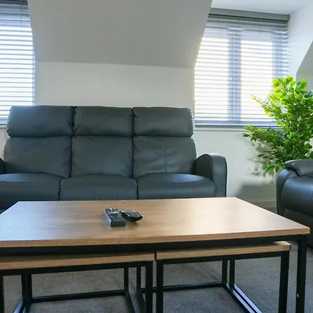 아파트 Stunning Two-bedroom At A3ree, Free Parking, Near Cribbs Causeway Mall 브리스틀