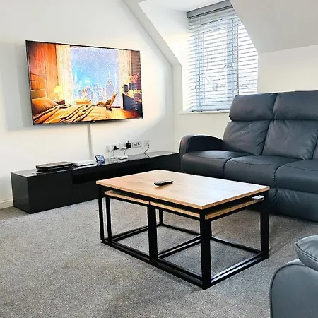 Stunning Two-bedroom At A3ree, Free Parking, Near Cribbs Causeway Mall Apartamento *