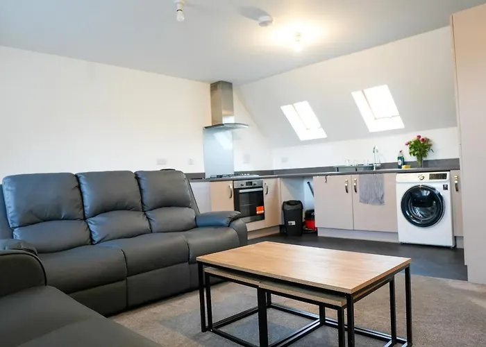 Stunning Two-bedroom At A3ree, Free Parking, Near Cribbs Causeway Mall Μπρίστολ