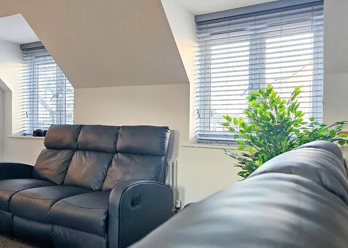 Apartamento Stunning Two-bedroom At A3ree, Free Parking, Near Cribbs Causeway Mall